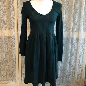 American Eagle forest green dress